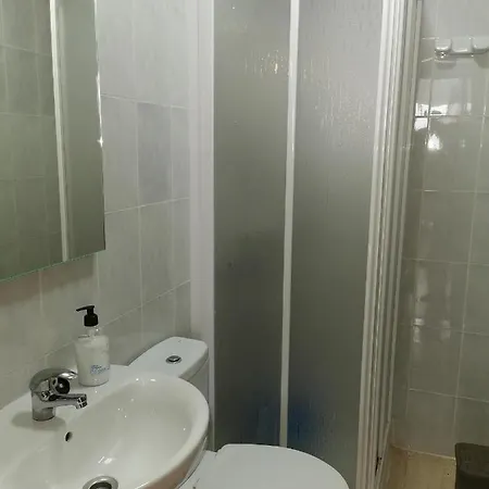 Privada Tenefe Homestay Vecindario (Gran Canaria)